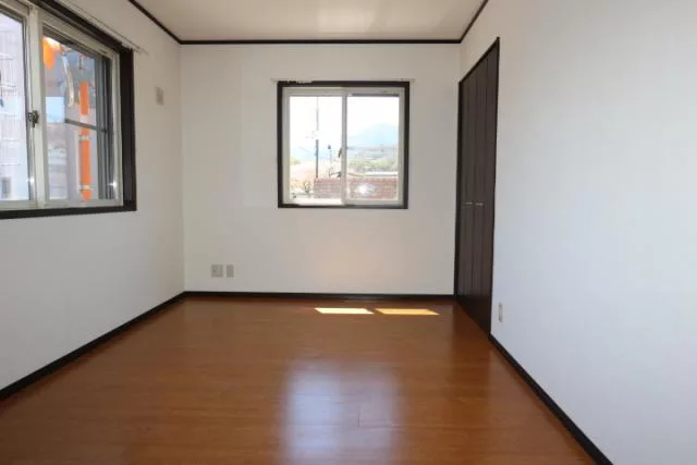 ＬＤＫ→洋室(南)