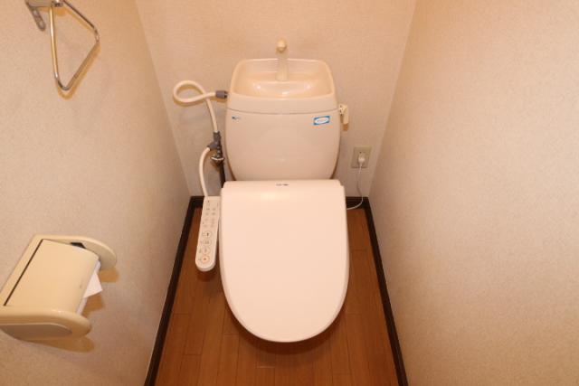 温水洗浄便座