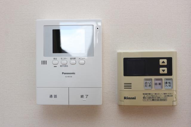 テレビドアフォン、追い炊き給湯器