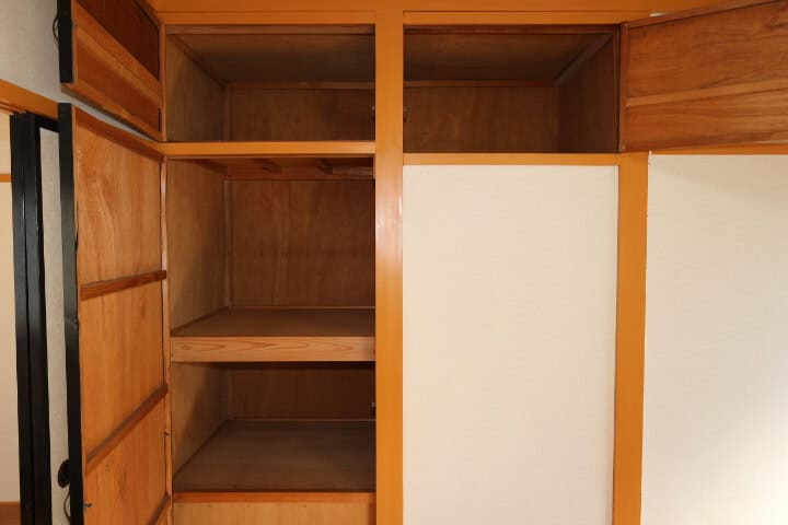 ２階洋室(南)収納