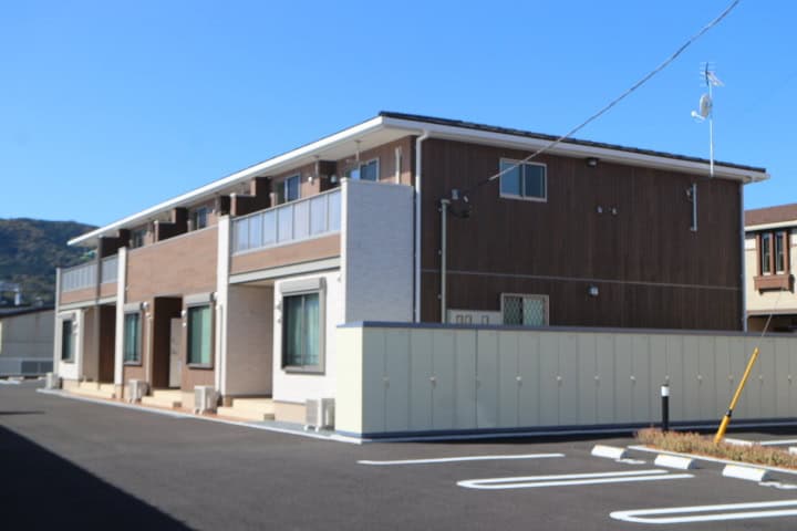 沼田市薄根町 賃貸アパート（ハイツ）