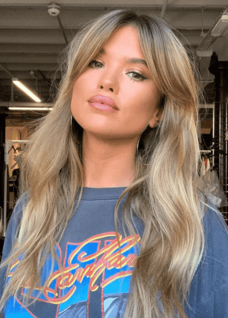 cabelo loiro com franja