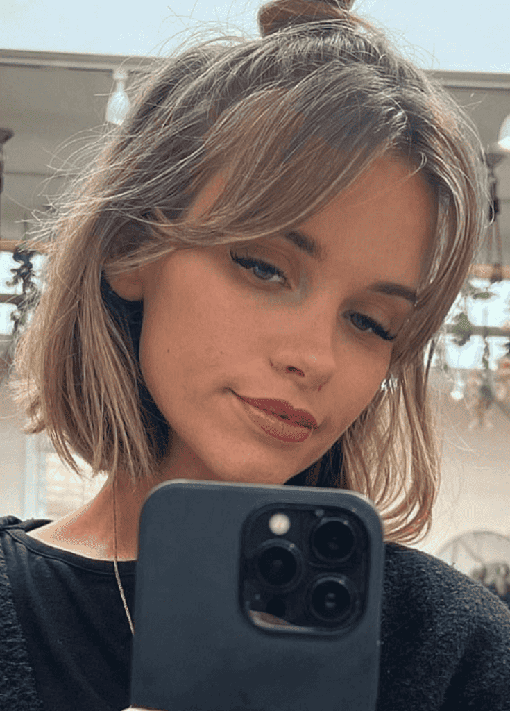 ranja cortininha com cabelo chanel