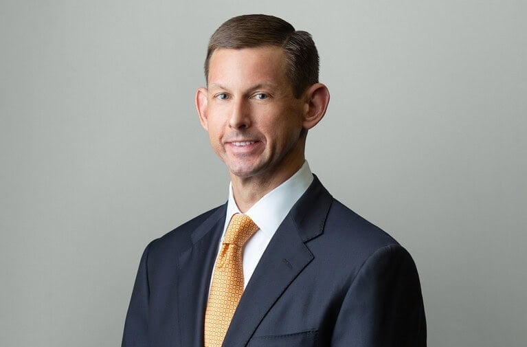 Professional headshot of Austin T. Lee from the law firm Paul, Weiss, Rifkind, Wharton & Garrison.