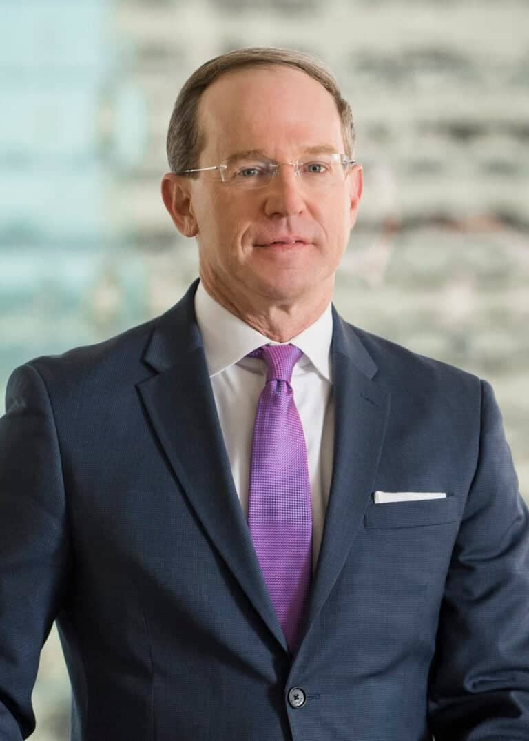 Whalen pat portrait 1097x1536