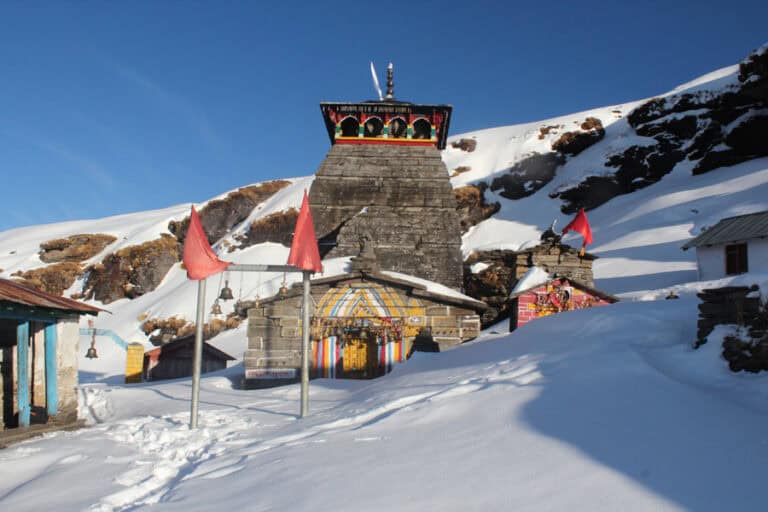 Chopta Tungnath in winters- Tungnath Temple - Altitude - 3680Mt :The Highest Temple in the world
