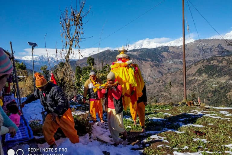 Palanquin of lord tungnath at Paab-Jagpuda Village