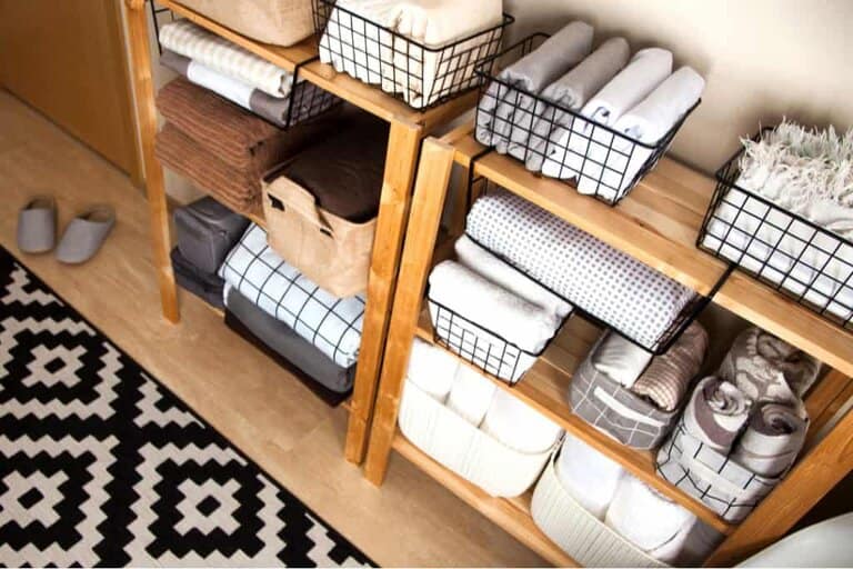 basket storage ideas for bedding
