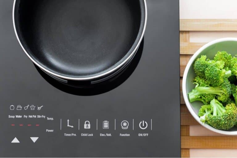 boiling water on induction cooktop