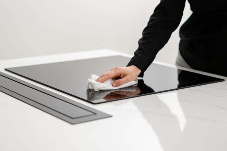 easy to clean induction cookers