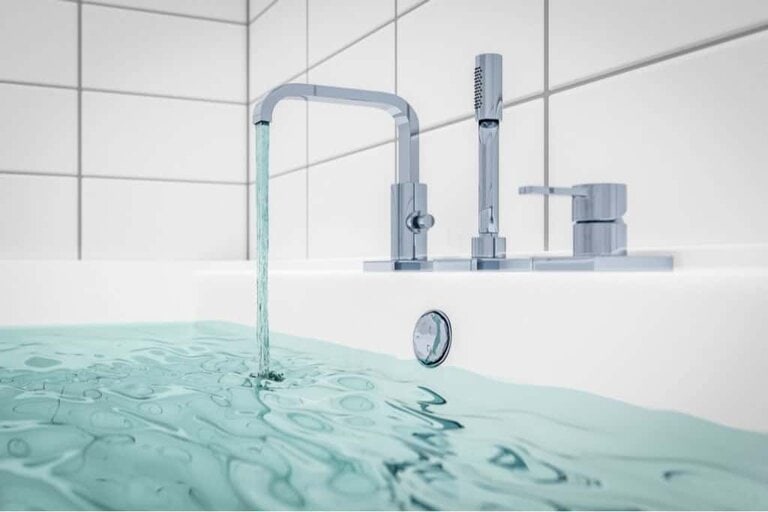 full bath tub