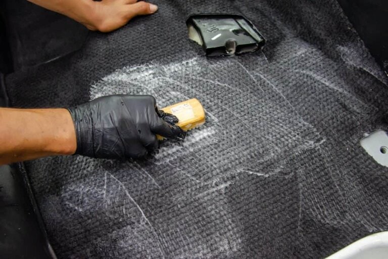 how to clean car carpet without vacuum