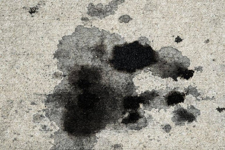 how to clean grease from concrete floors