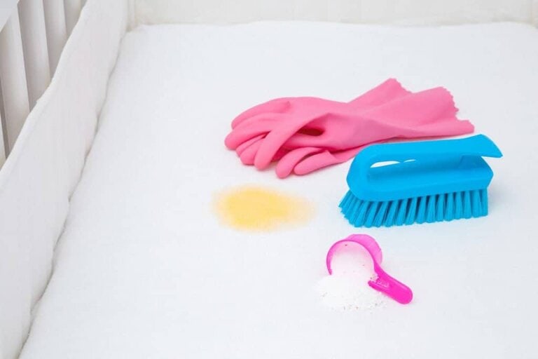 materials required to clean a pack n play mattress