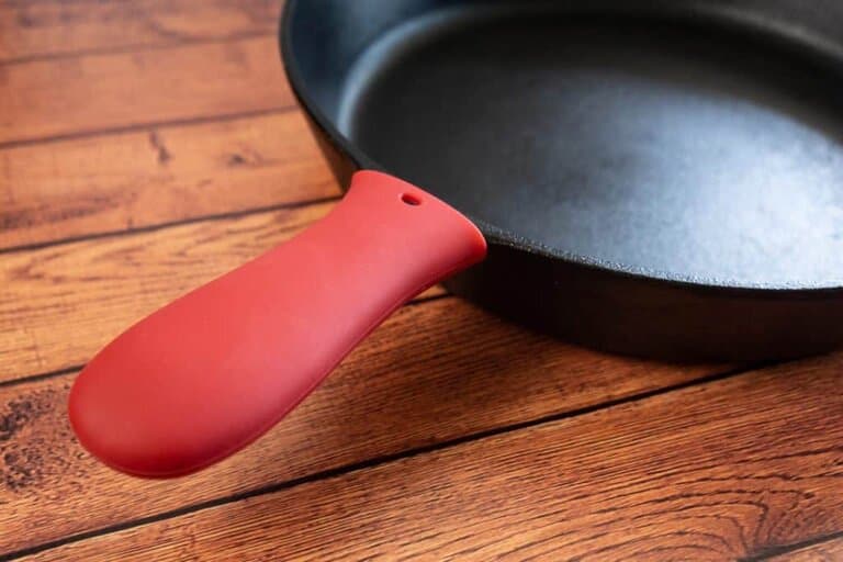 can lodge silicone handles go in the oven
