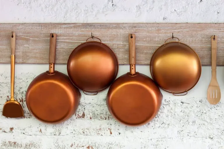can you put copper pans in the oven
