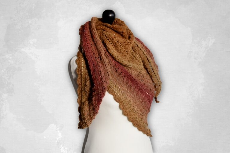 Mehr über den Artikel erfahren Dreieckstuch New York – Musteridee für Häkeln im Herbst