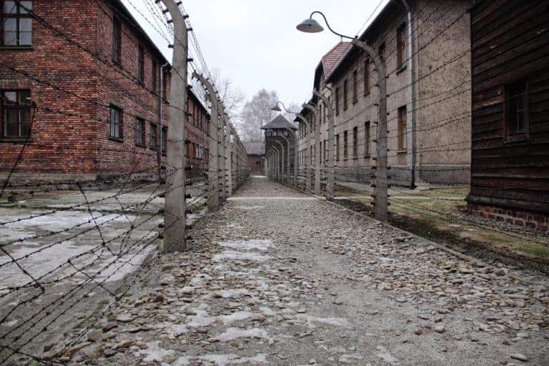 wofür ist polen berühmt - auschwitz