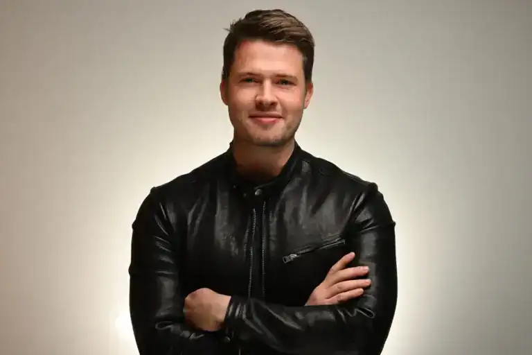 James sackl melbourne founder portrait 1200w
