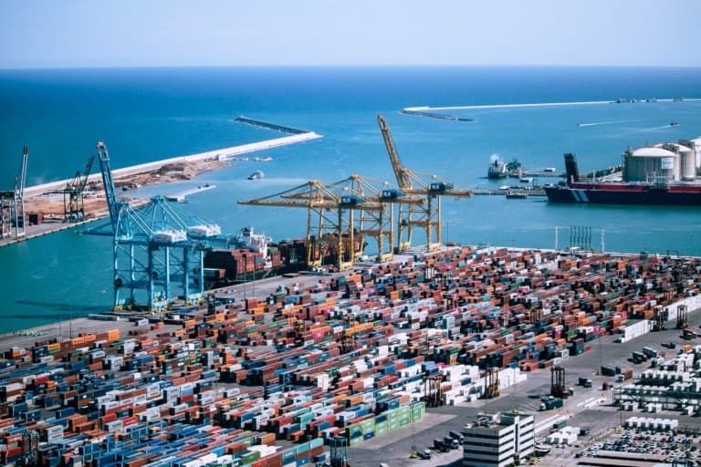 How to Deliver Quality Goods to Your Nearest Port