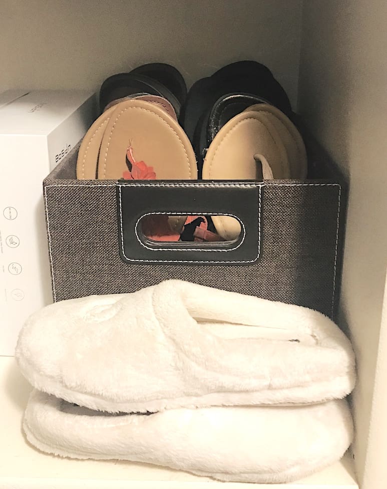 Easy Closet Organizing: Organize shoes like flip-flops upright in a basket or bin to save space.