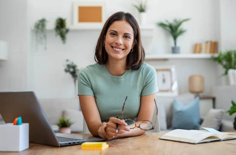 How to Get a Work From Home Job Even If You’re Starting From Scratch