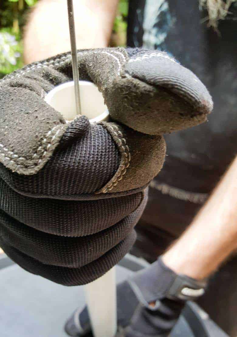 Insert baling wire into the PVC pipe