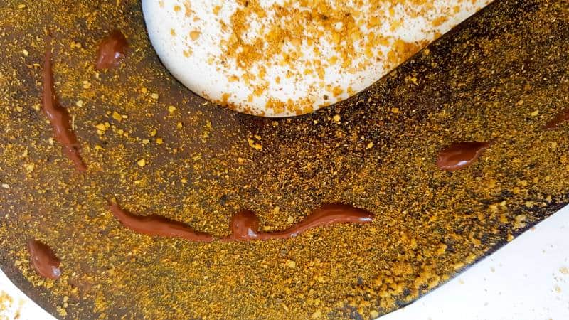 Paint another layer over the coarse spice.