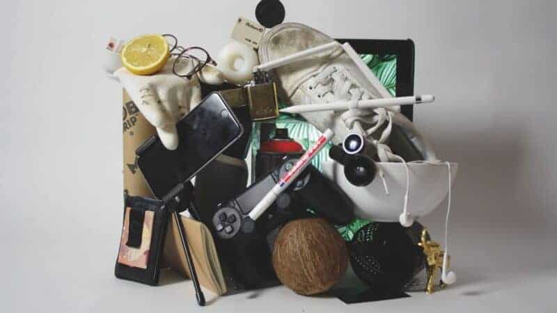 Simple Ways to Get Rid of Old Stuff That’s Taking Up Space