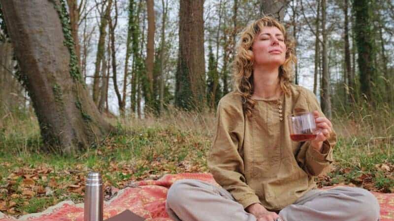 Digital Detox: How Taking a Break from Screens Can Heal Your Mind
