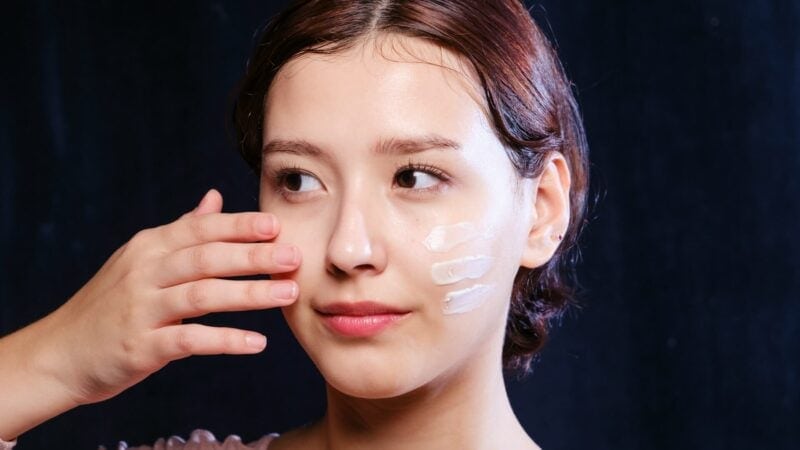 Why More Women Are Choosing Korean Skincare for Healthier-Looking Skin