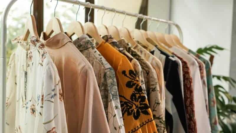 Why You Should Avoid Fast Fashion Trends For A Stronger Wardrobe