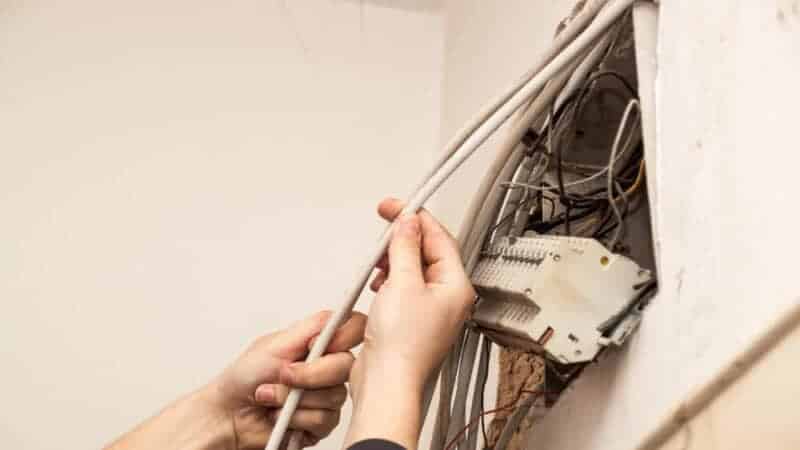 5 Things to Consider When Replacing Power Cables in Older Buildings