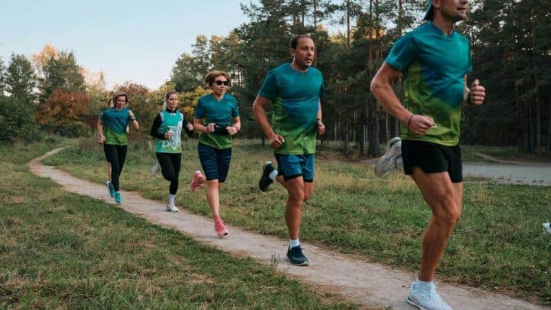 Custom Running Shirt Buying Guide: Materials, Printing, and Fit