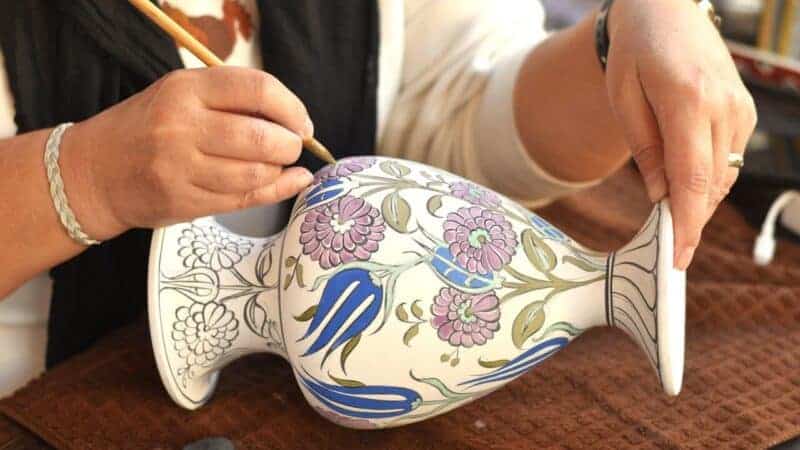 Stone Engraving Finds New Life As a Hands-On Hobby