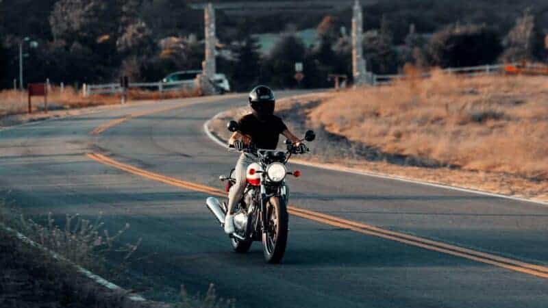 When Should You Contact a Motorcycle Accident Lawyer After a Crash?