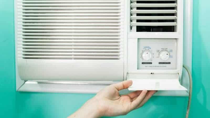 The Best Ways To Maintain An Air Conditioner Between Professional Service Visits