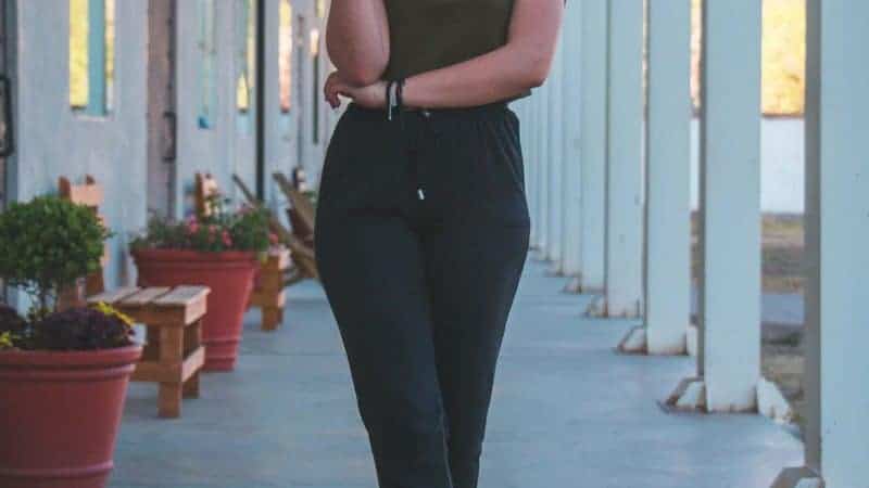 Why Relaxed Trousers Have Become a Wardrobe Essential