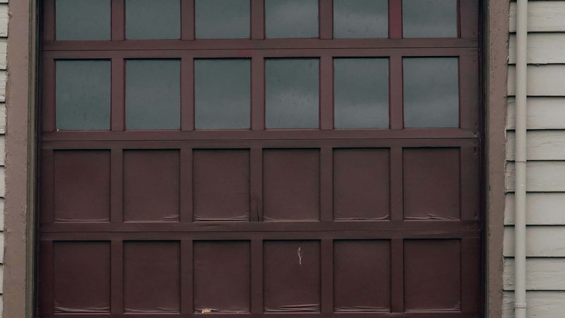 Garage Door Repair or Replacement? How to Decide What Your Home Really Needs