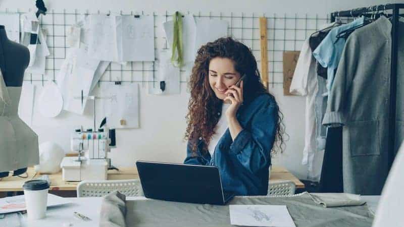 How to Manage Customers When a Small Business Starts to Grow