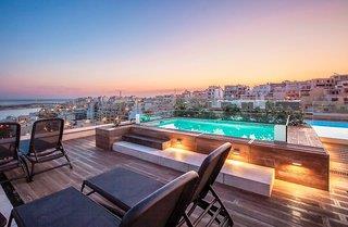 Rooftoop mit Infinity Pool perfekt für Urlaub zu zweit Rooftoop mit Infinity Pool perfekt für Urlaub zu zweit