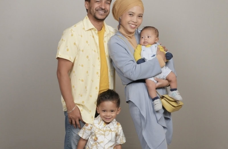 Maplebear parents with children