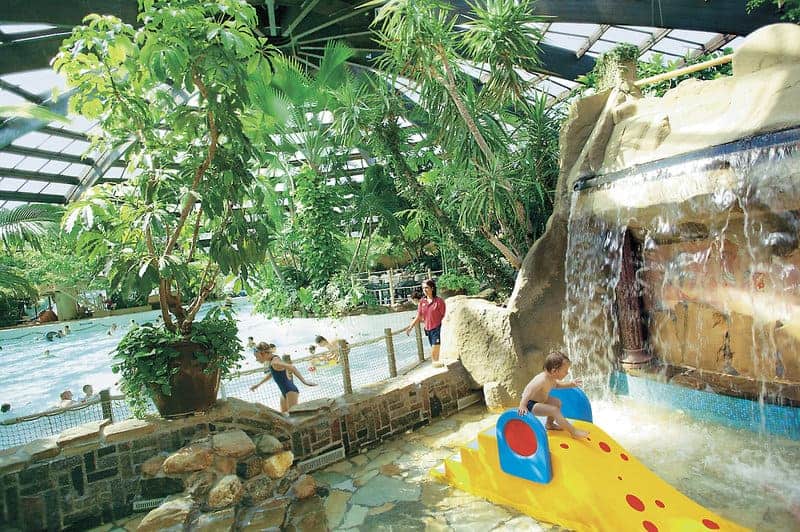 Aqua Mundo ein Traumhafter tropischer Badeparadies Aqua Mundo ein Traumhafter tropischer Badeparadies