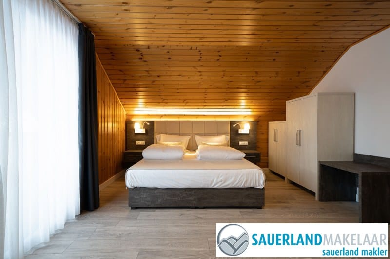 Hotelzimmer für vier 3. OG