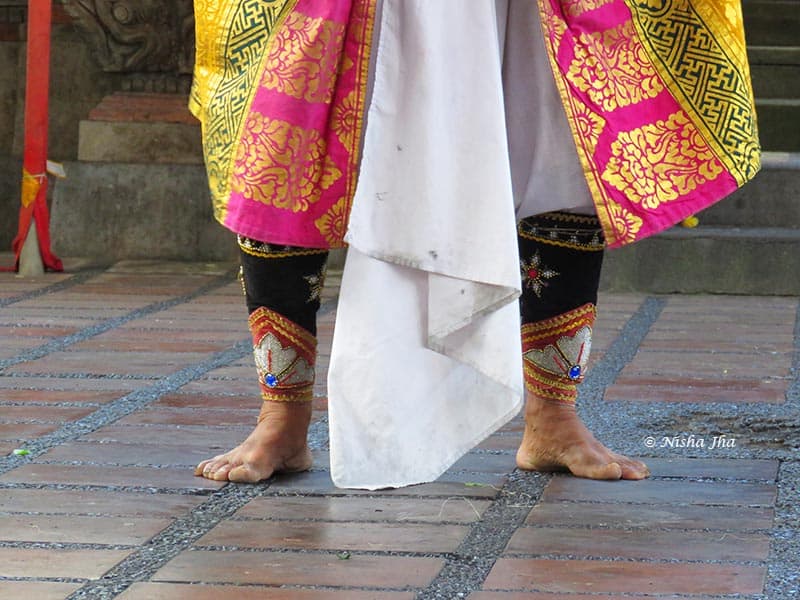 Bali's Barong Dance: 8 Reasons That Will Leave You Awestruck! 9 barong dance drama bali ubud indonesia I