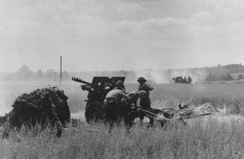 Het succes van de operatie hing mede af van sterke artillerieondersteuning, met inzet van honderden kanonnen en nauwkeurige coördinatie.