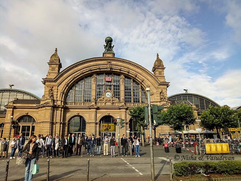Things to do Frankfurt Itinerary . Main Railway Station