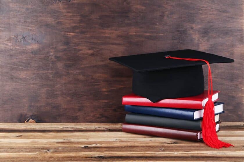 Reasons Why You Should Still Attend Grad School During A Recession