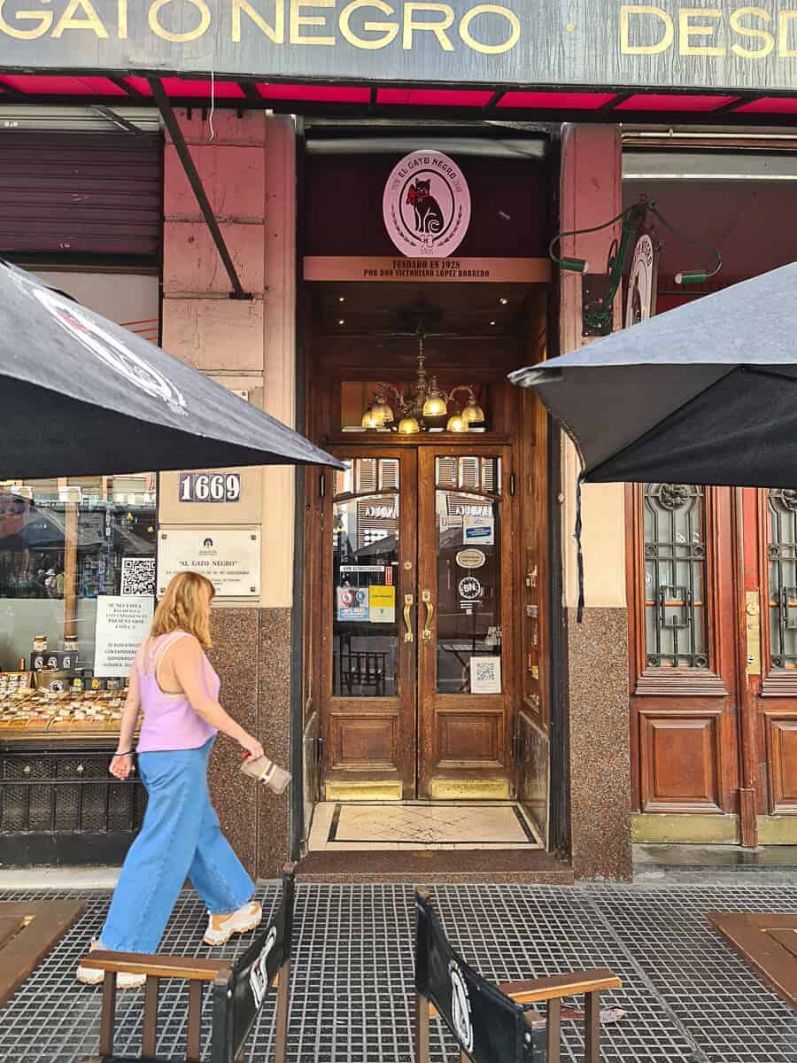 El Gato Negro Buenos Aires