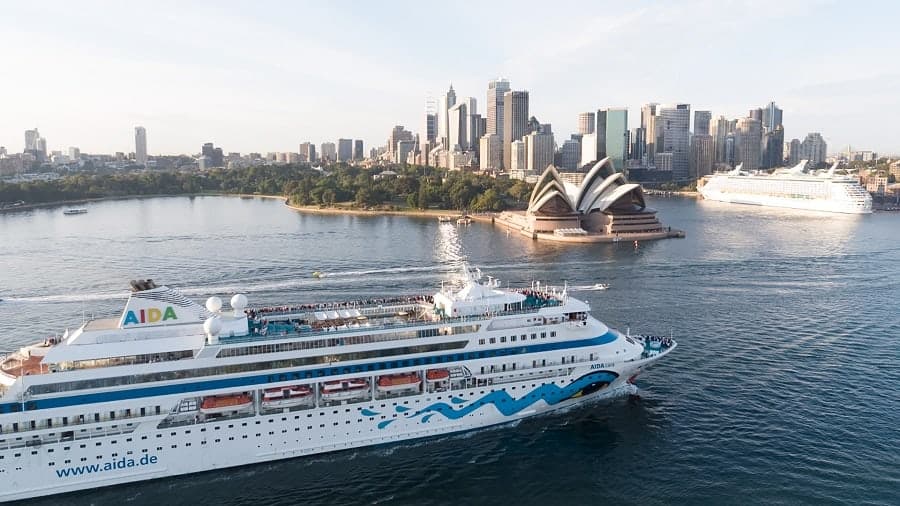 News: AIDAcara wird nach 25 Dienstjahren verkauft AIDAcara dockt als erstes Schiff der AIDA Flotte „Down Under“ an